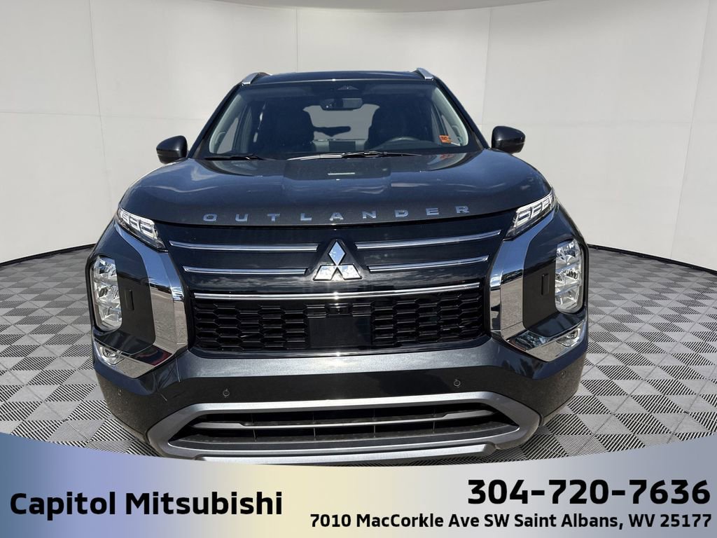 New 2025 Mitsubishi Outlander SEL image 12