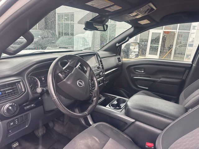 Used 2023 Nissan Titan SV w/ SV Convenience Package AWD/4WD image 9