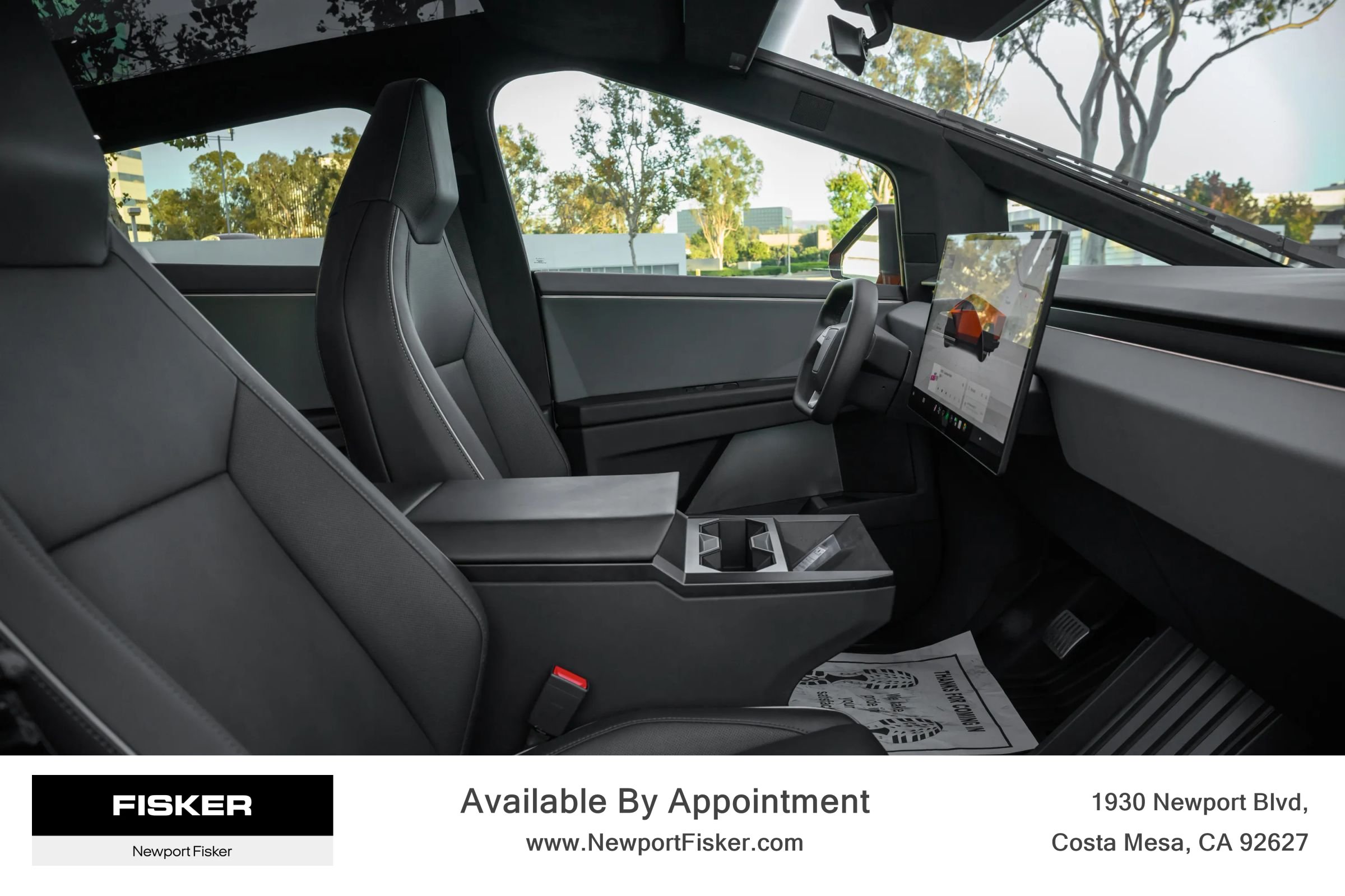 Used 2024 Tesla Cybertruck AWD Crew Cab image 30