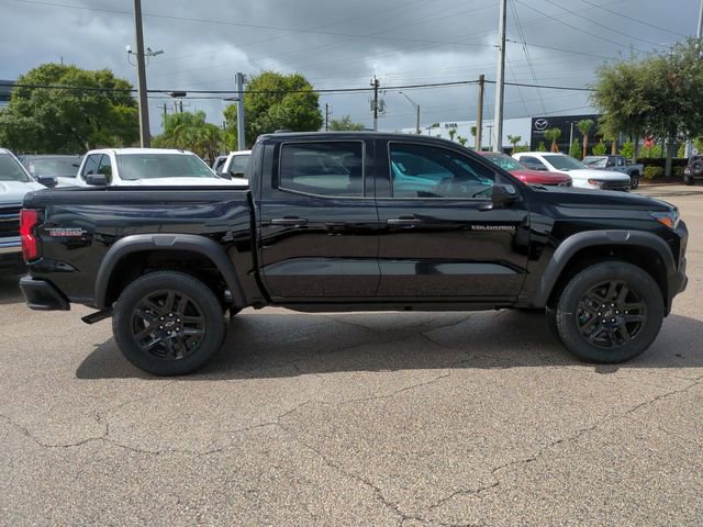 Used 2025 Chevrolet Colorado Trail Boss AWD/4WD image 3