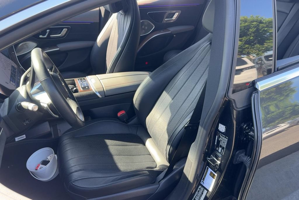 Used 2023 Mercedes-Benz EQS 580 4MATIC Sedan image 11