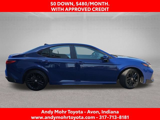Used 2025 Toyota Camry SE FWD image 8
