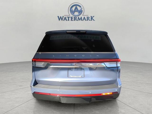 Used 2023 Lincoln Navigator Reserve image 3