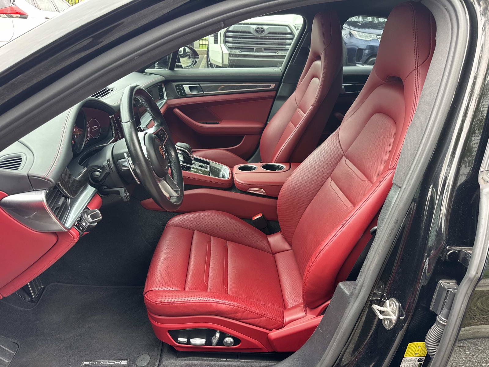 Used 2018 Porsche Panamera 4S AWD/4WD image 20