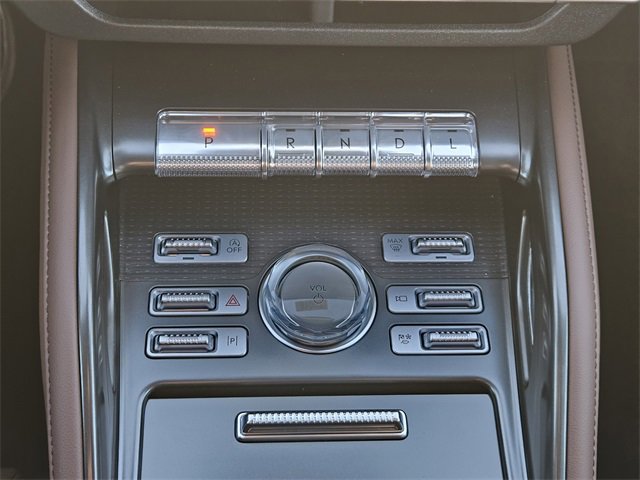 New 2026 Lincoln Nautilus Reserve image 18