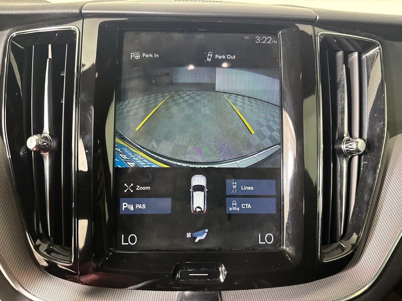 Used 2019 Volvo XC60 T5 R-Design w/ Protection Package Premier FWD image 20