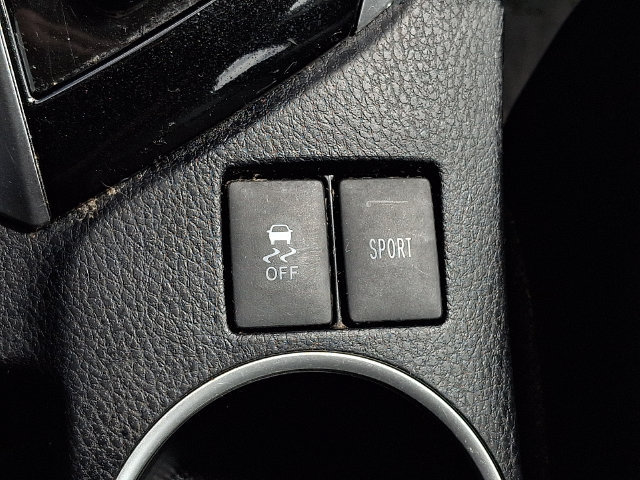 Used 2018 Toyota Corolla SE FWD image 21