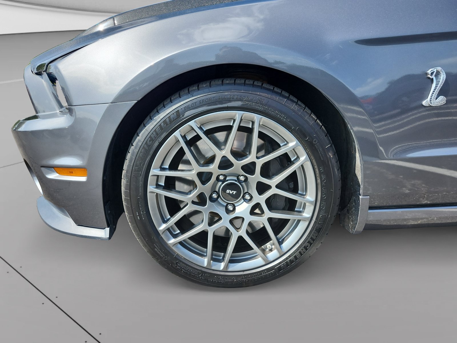 Used 2014 Ford Mustang Shelby GT500 w/ Equipment Group 821A RWD image 16