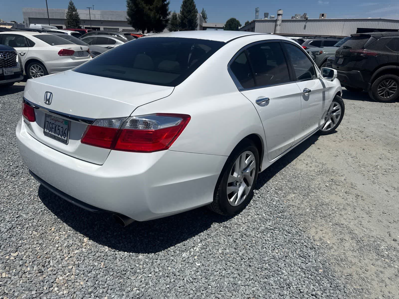 Used 2014 Honda Accord EX image 5