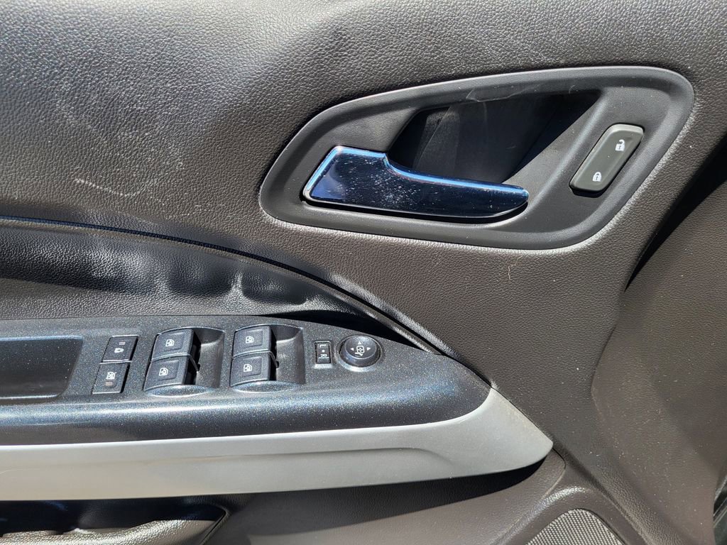Used 2018 Chevrolet Colorado ZR2 image 15