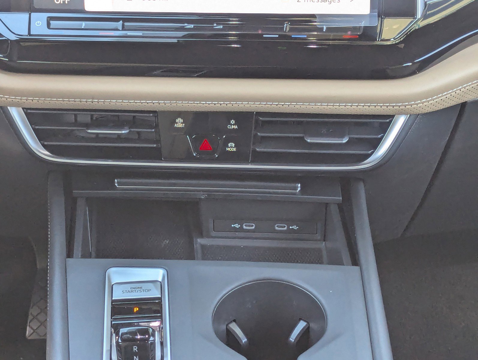 Used 2024 Volkswagen Atlas Cross Sport SE image 21