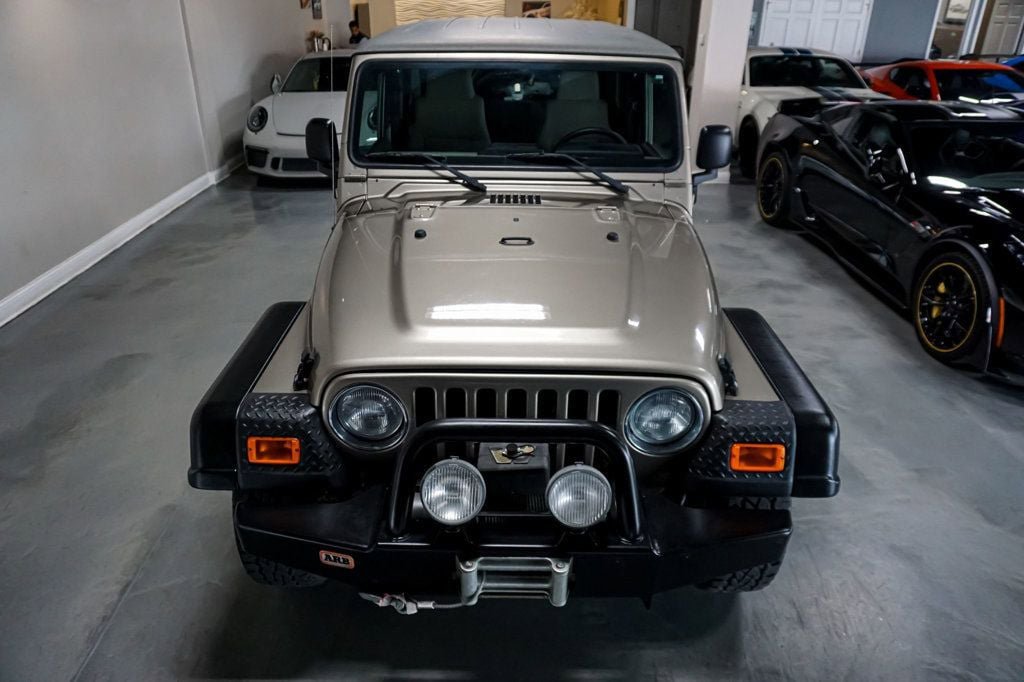 Used 2006 Jeep Wrangler Unlimited Rubicon w/ Security Group AWD/4WD image 47