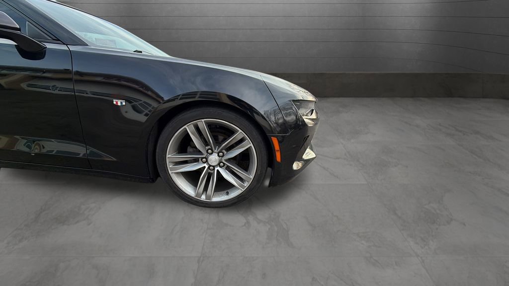 Used 2017 Chevrolet Camaro LT w/ RS Package image 14