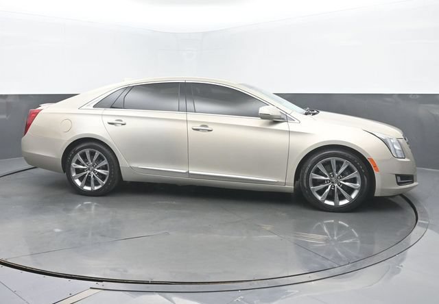 Used 2015 Cadillac XTS FWD image 7