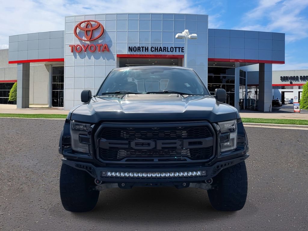 Used 2018 Ford F150 Raptor w/ Equipment Group 801A Mid image 3