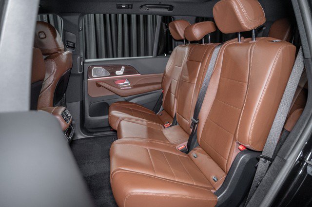 New 2026 Mercedes-Benz GLS 450 4MATIC image 12