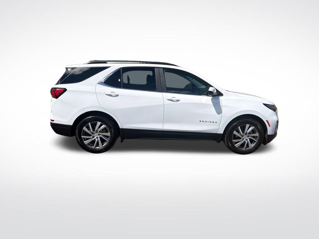 Used 2023 Chevrolet Equinox LT FWD image 7
