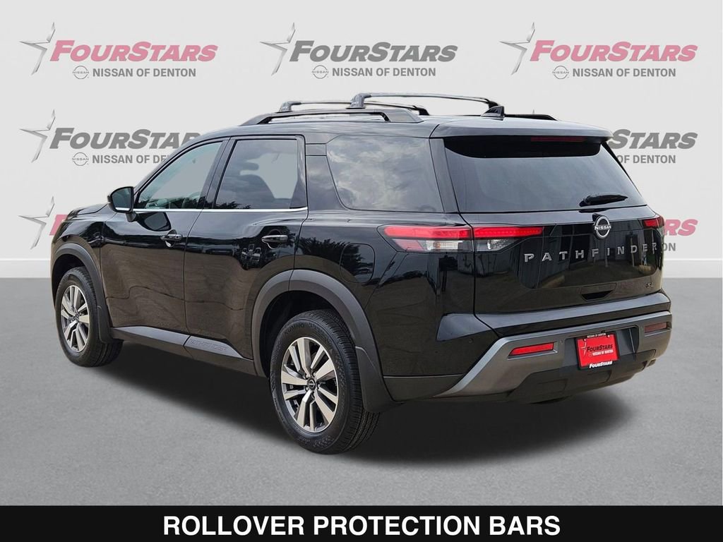 New 2026 Nissan Pathfinder SL image 7