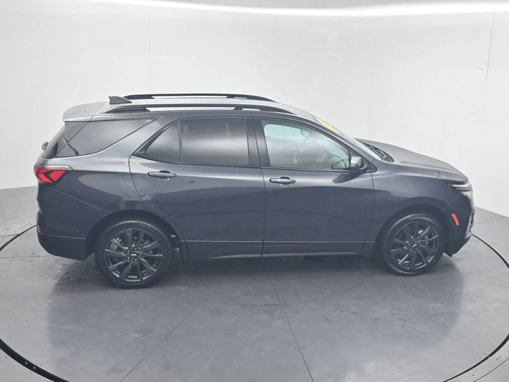 Used 2023 Chevrolet Equinox RS image 52
