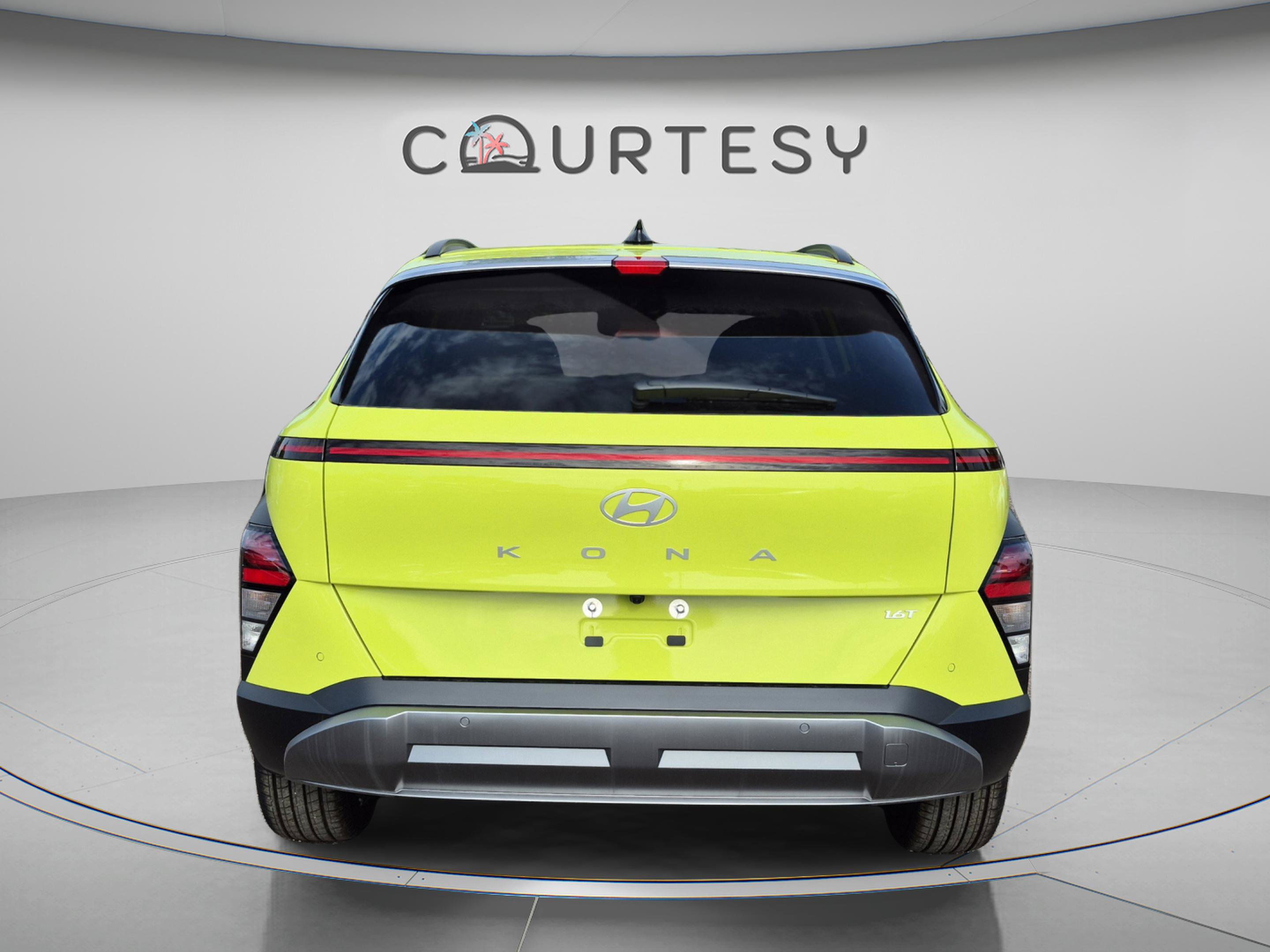 New 2026 Hyundai Kona Limited FWD image 4