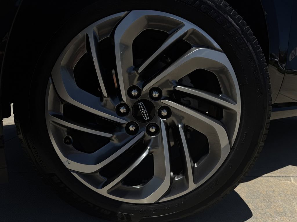 Used 2025 Lincoln Navigator Reserve AWD/4WD image 9