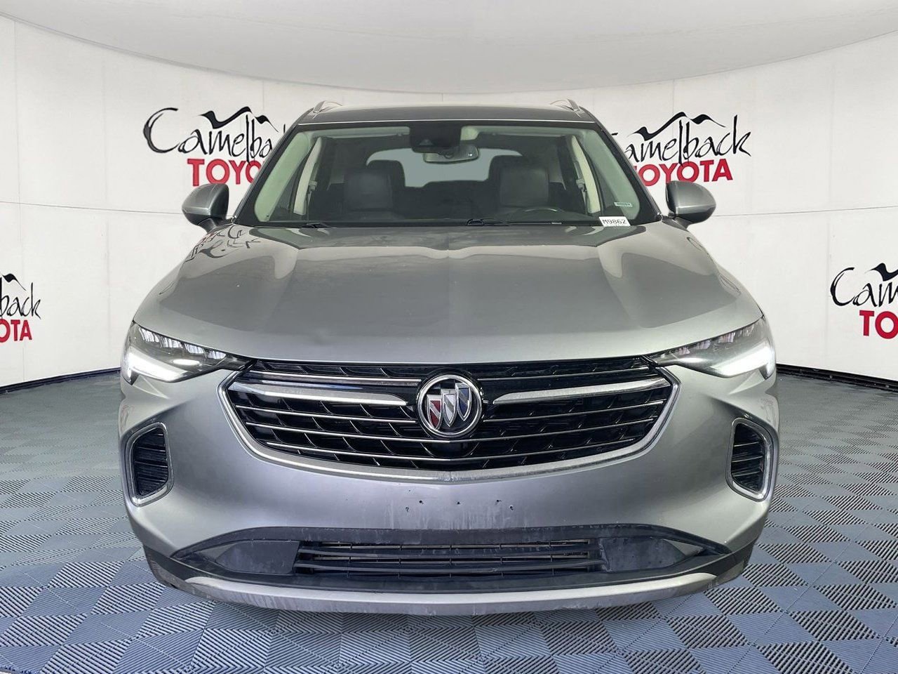 Used 2023 Buick Envision Essence image 3