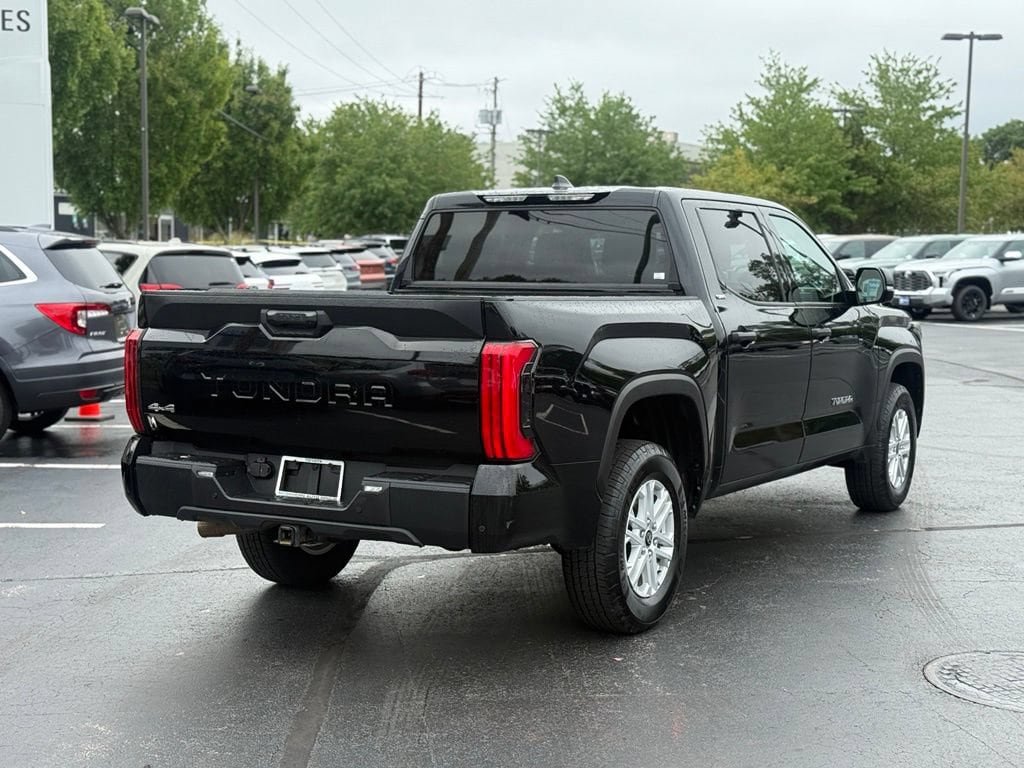 Used 2024 Toyota Tundra SR5 w/ SR5 Convenience Package AWD/4WD image 7