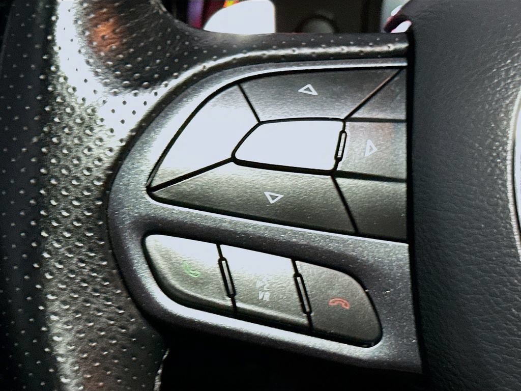 Certified 2022 Dodge Durango R/T AWD/4WD image 31