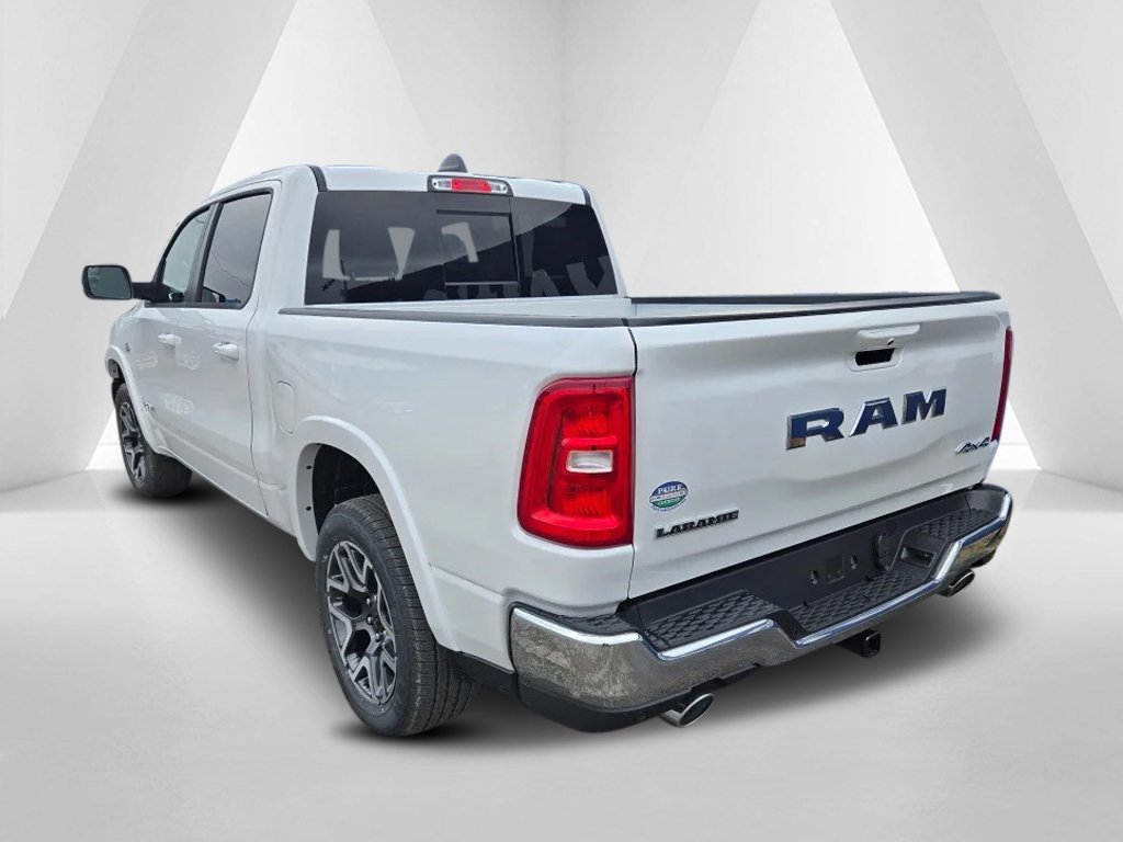 New 2026 RAM 1500 Laramie AWD/4WD image 5