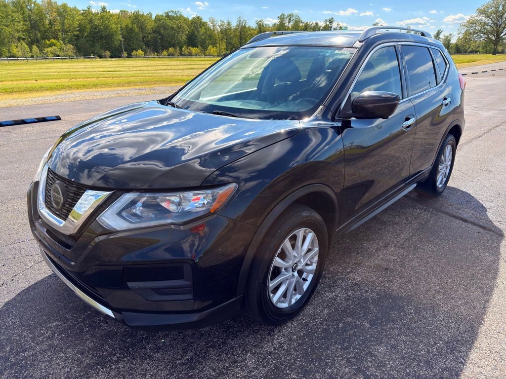 Used 2018 Nissan Rogue SV w/ Premium Package AWD/4WD image 17