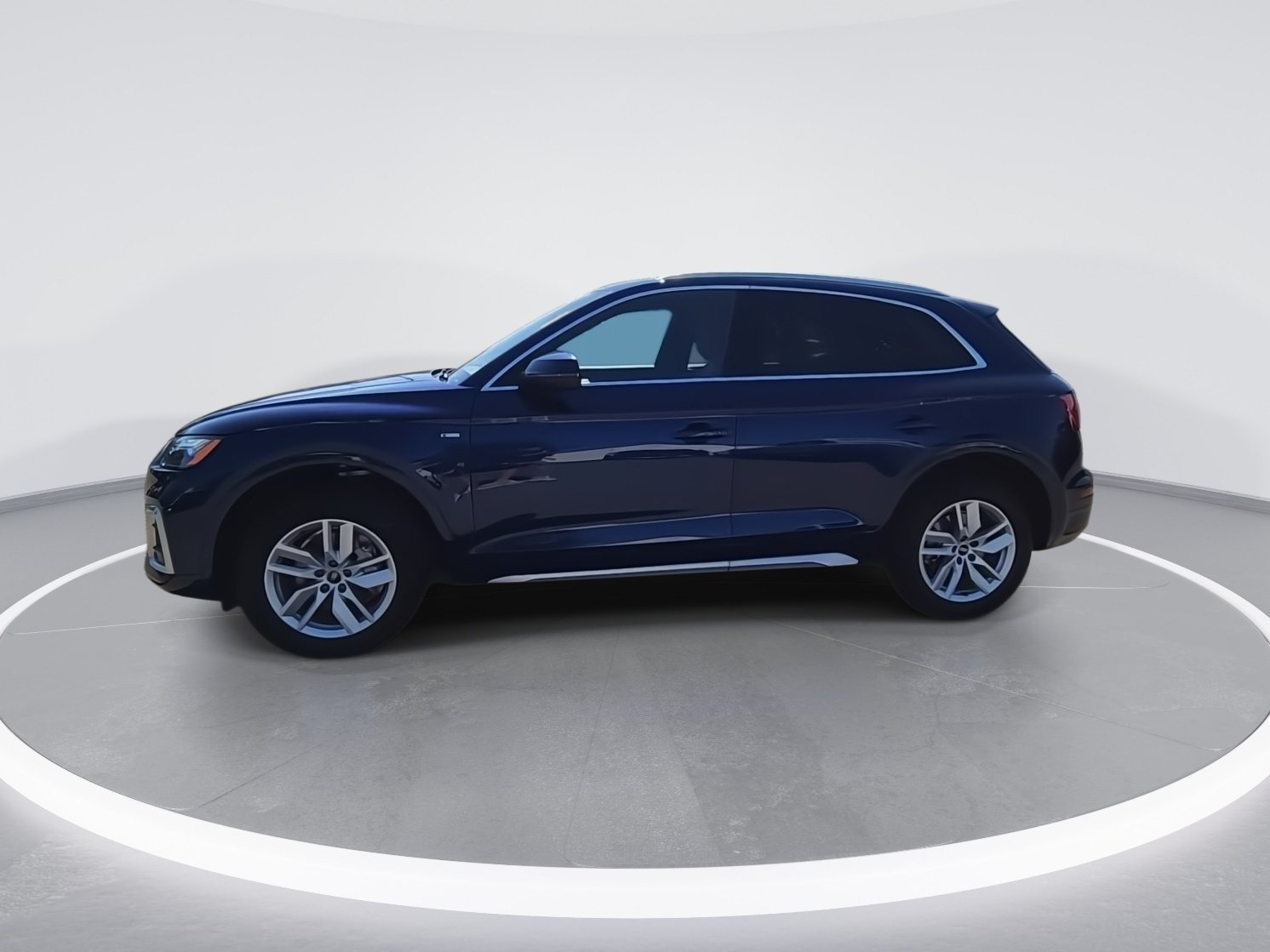 Used 2022 Audi Q5 2.0T Premium w/ Convenience Package AWD/4WD image 5