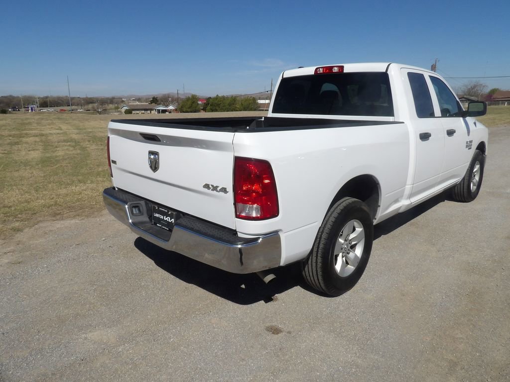Used 2024 RAM 1500 Classic SLT AWD/4WD image 6