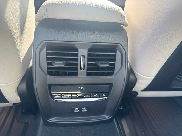 Used 2021 BMW 330i xDrive Sedan w/ Premium Package AWD/4WD image 19