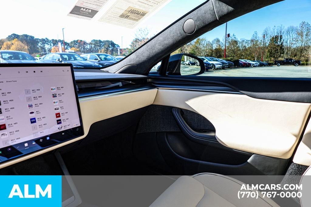 Used 2021 Tesla Model S Plaid image 40