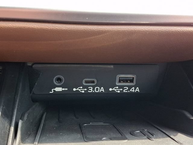 Certified 2023 Subaru Outback Touring AWD/4WD image 37