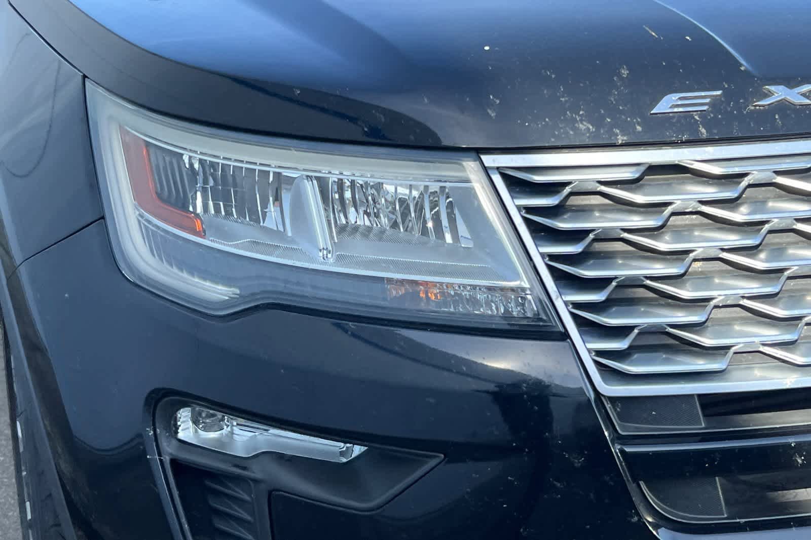 Used 2018 Ford Explorer Platinum AWD/4WD image 14