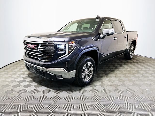 Used 2025 GMC Sierra 1500 SLT image 4