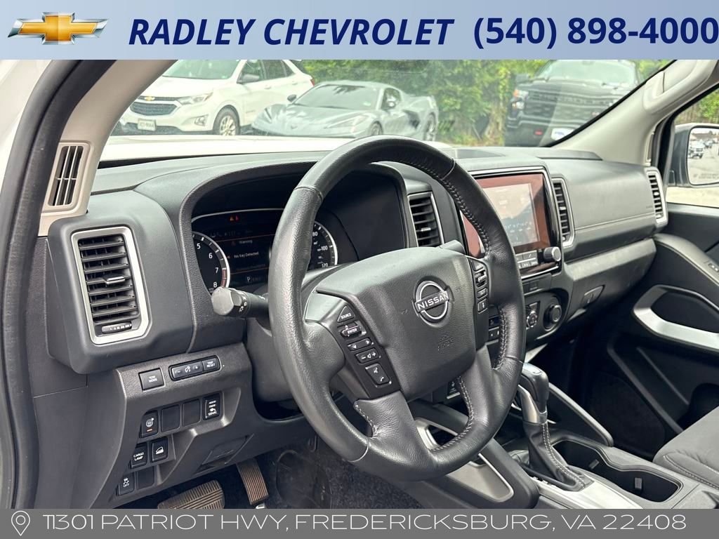 Used 2024 Nissan Frontier SV w/ SV Convenience Package image 13
