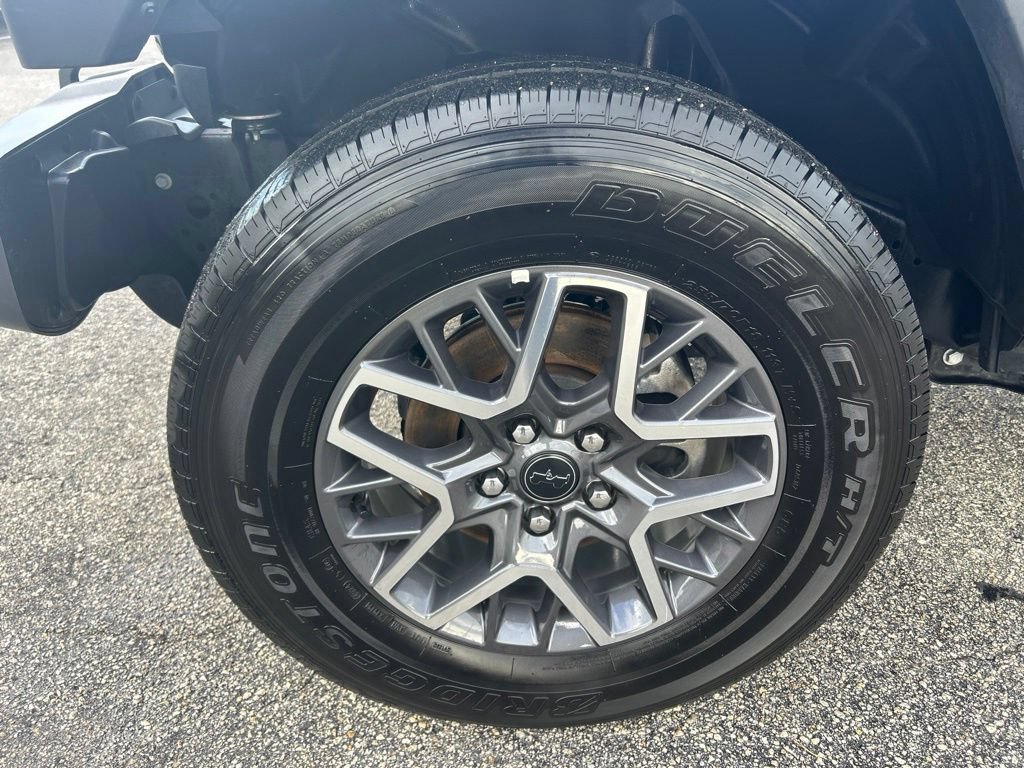 Used 2025 Jeep Wrangler Unlimited Sahara AWD/4WD image 17