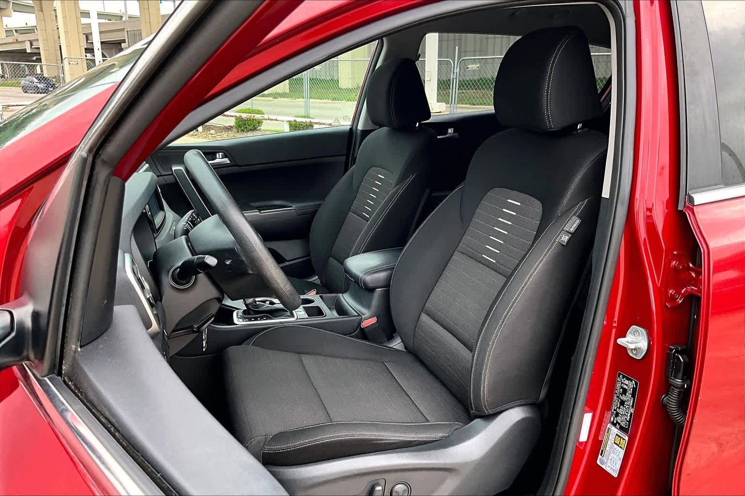Used 2018 Kia Sportage LX w/ LX Popular Package FWD image 8
