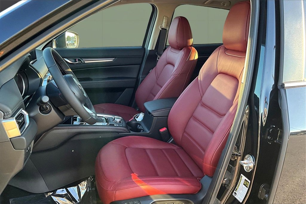 New 2025 MAZDA CX-5 Carbon Edition image 9