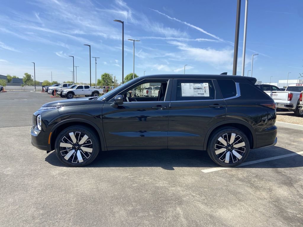 New 2026 Mitsubishi Outlander SE AWD/4WD image 4