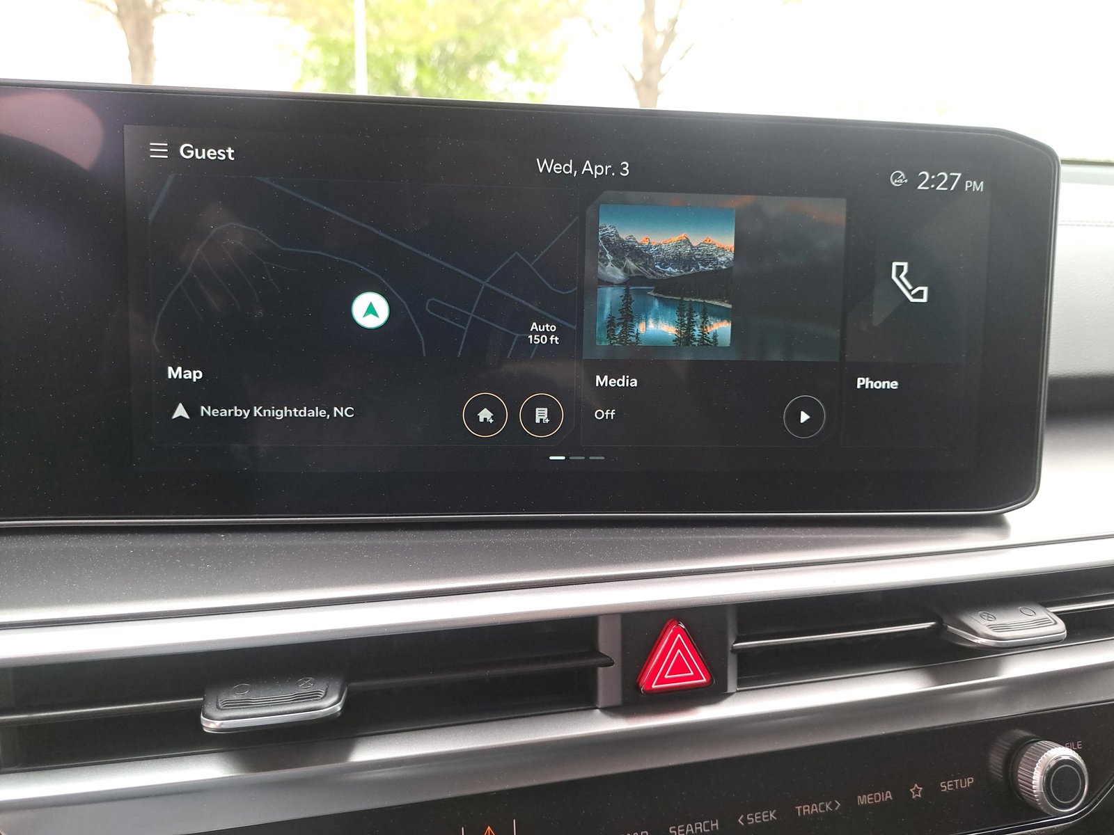 New 2024 Kia Sorento EX w/ Panoramic Sunroof Package image 24