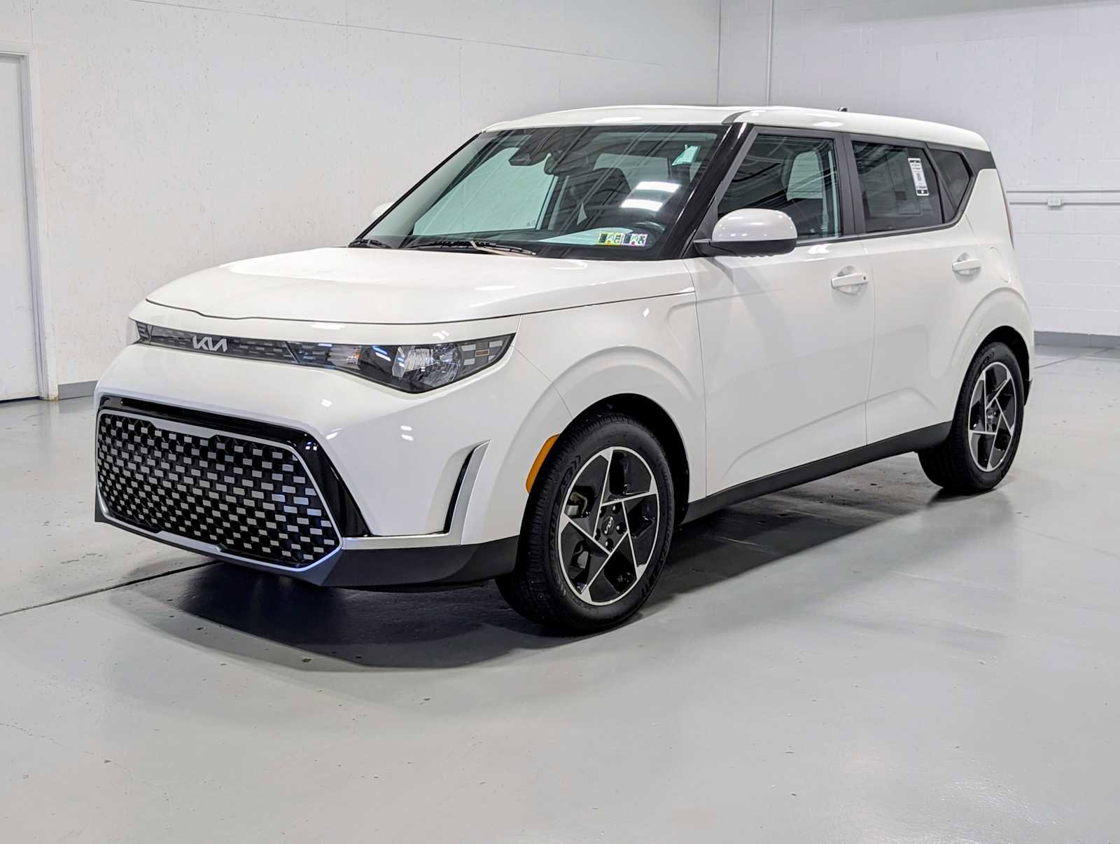 Certified 2023 Kia Soul EX