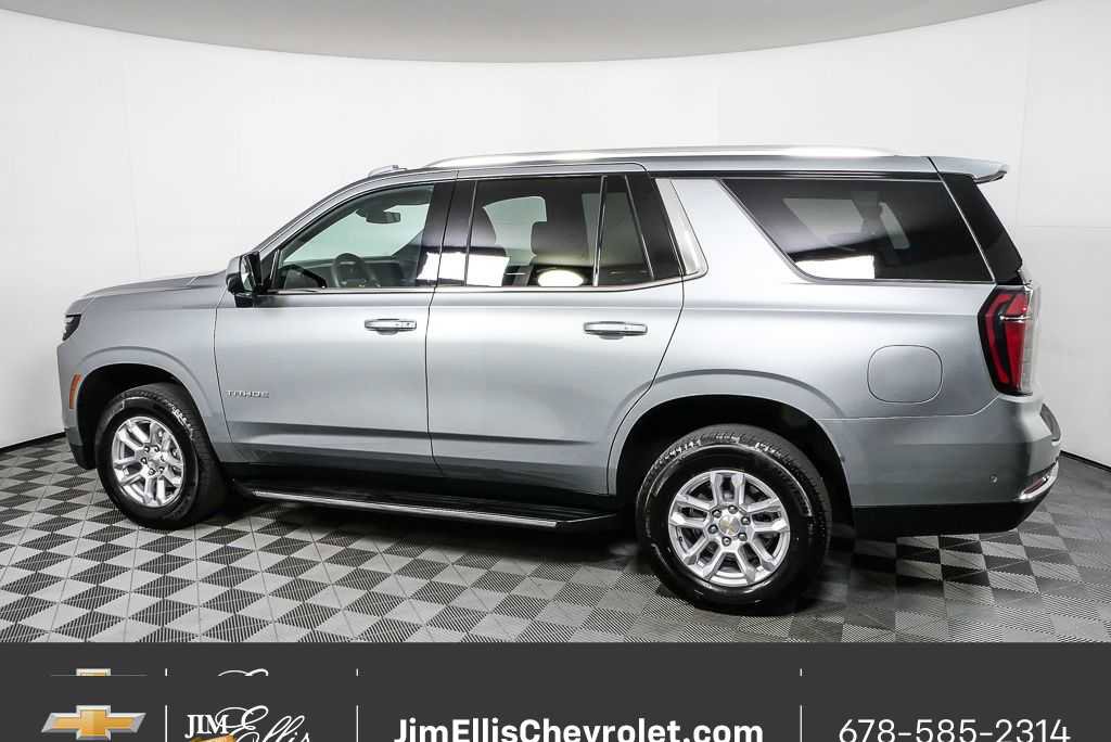 Certified 2025 Chevrolet Tahoe LT image 2