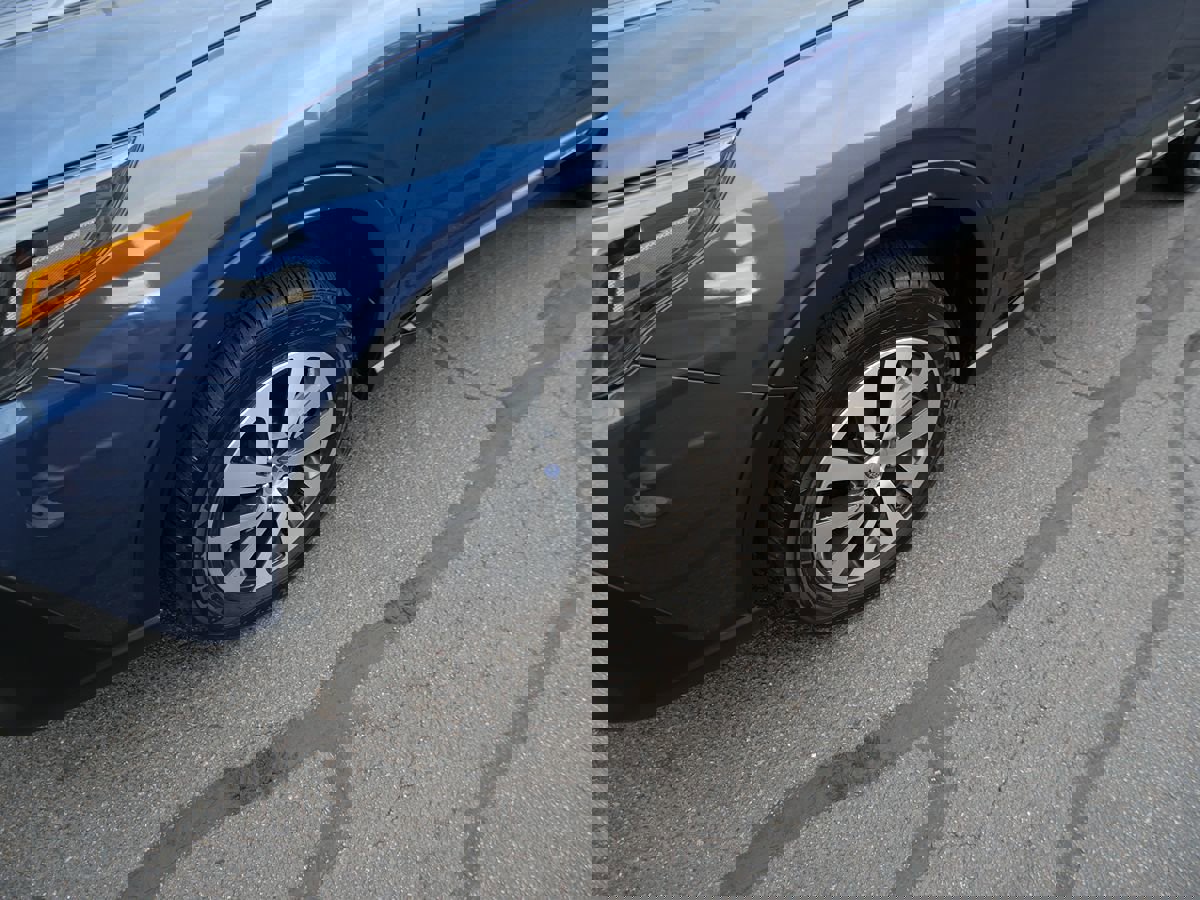 Used 2020 Subaru Outback Premium image 35