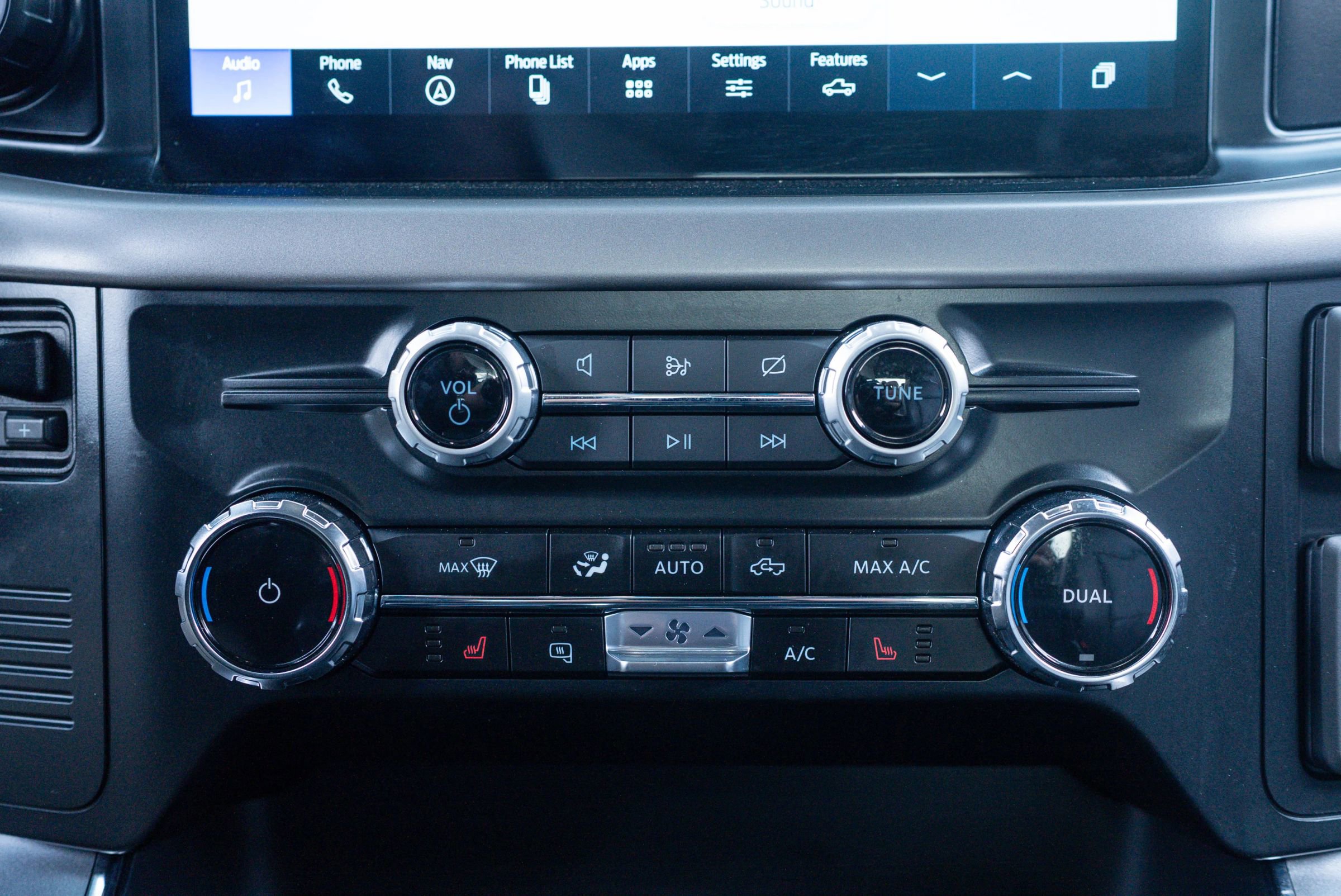 Used 2024 Ford F150 Lightning Pro w/ Tow Technology Package image 29