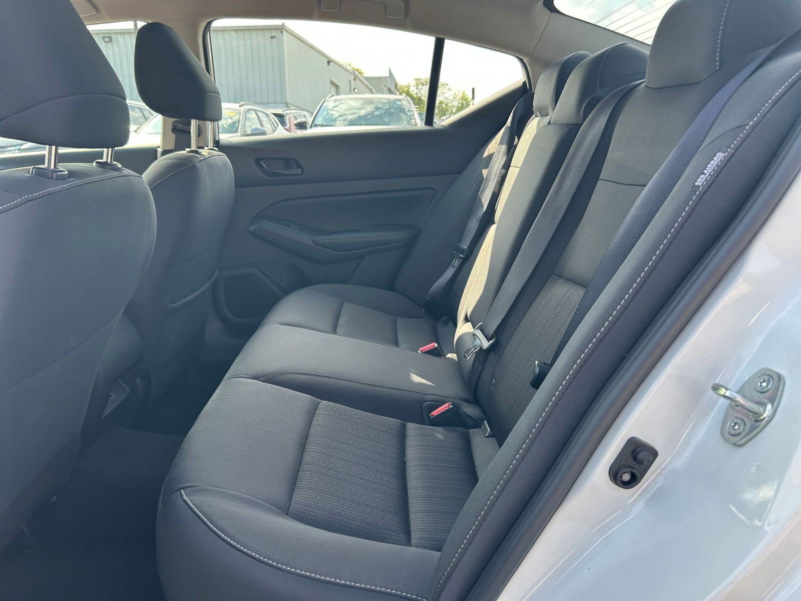 Used 2025 Nissan Altima 2.5 SV FWD image 21