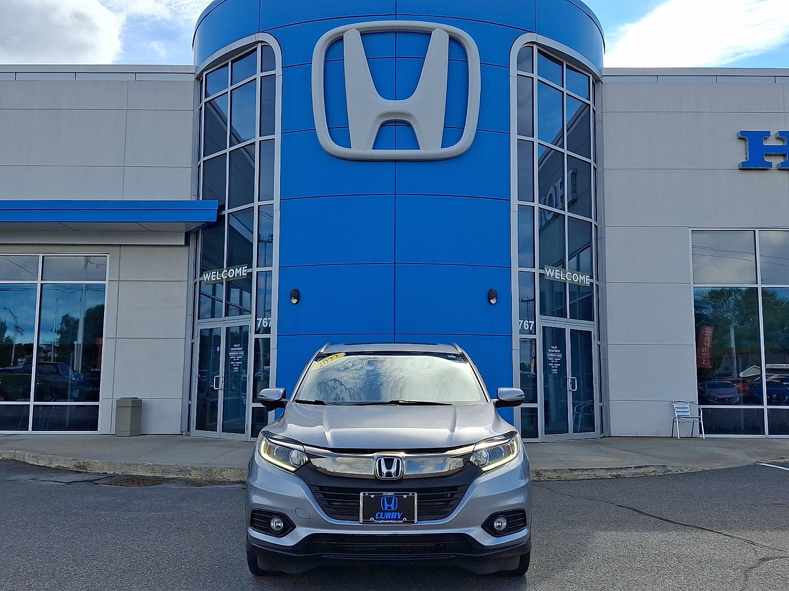 Used 2022 Honda HR-V EX image 2