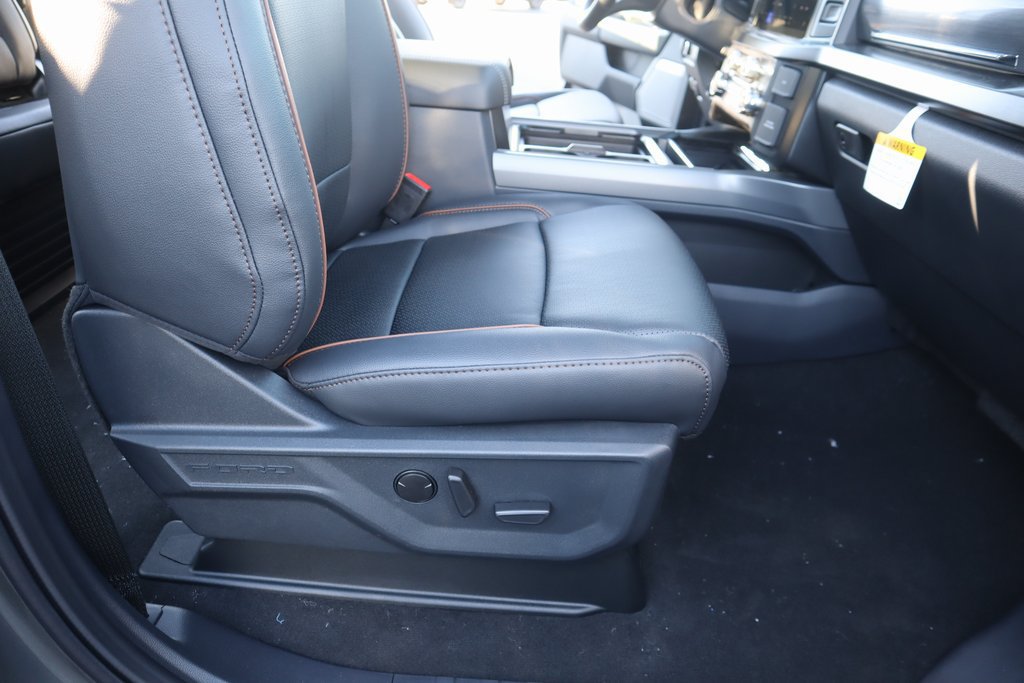 New 2026 Ford F250 Lariat w/ Black Appearance Package AWD/4WD image 14